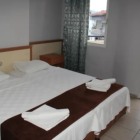 Tekin Aparts Apart Otel 3*